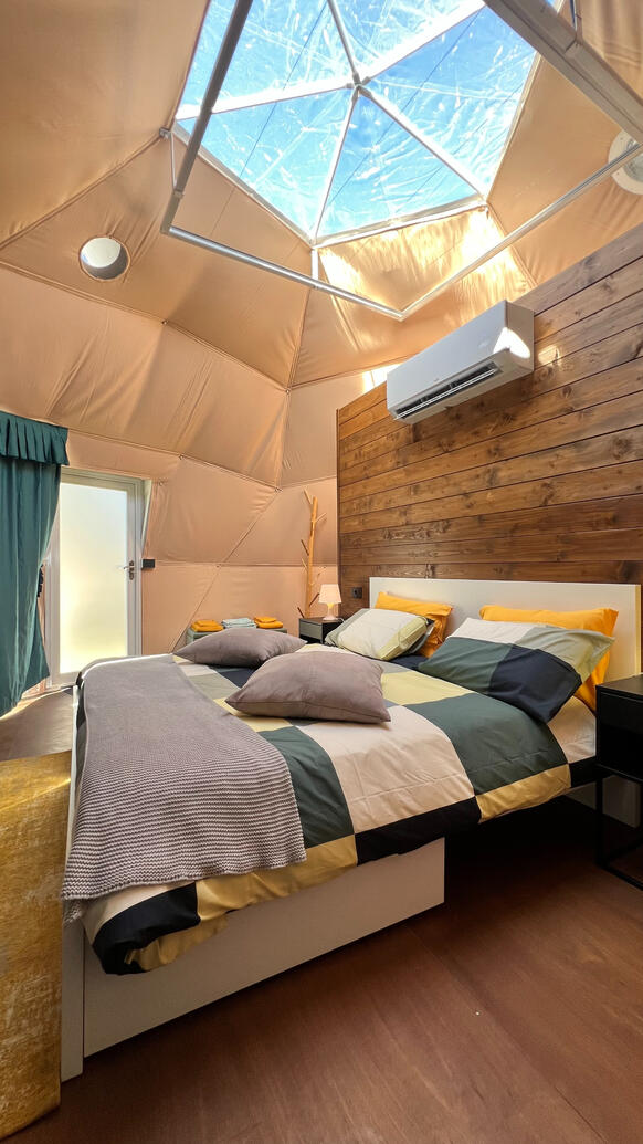 umbria bubble glamping